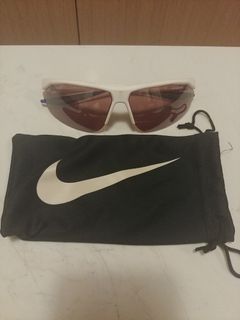 （分類：）位於 。 由 ant_lam 提交（商品編號 1127049512，圖片 1）。簡介： 。