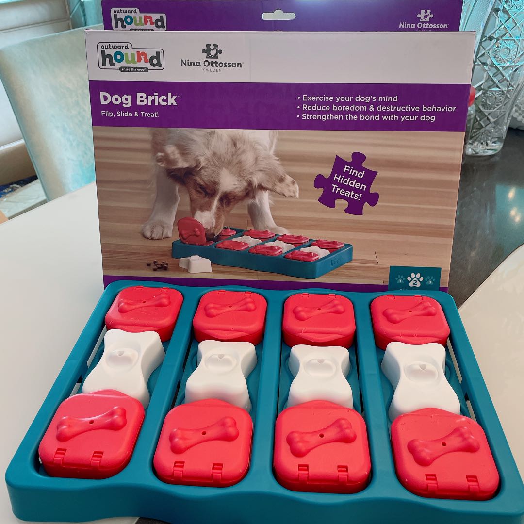 Outward hound dog brick discount