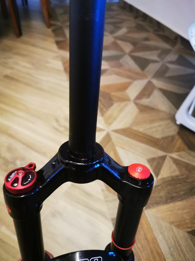Pasak P34 Suspension straight air fork Sports Equipment Bicycles Parts Parts Accessories on Carousell