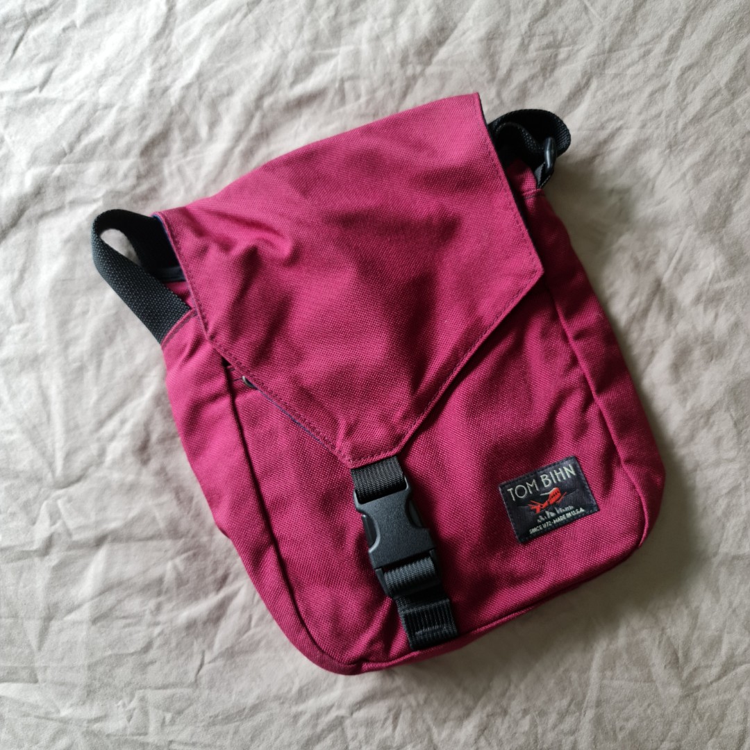 RARE Tom Bihn Small Cafe Bag Red cordura navy parapack Men s