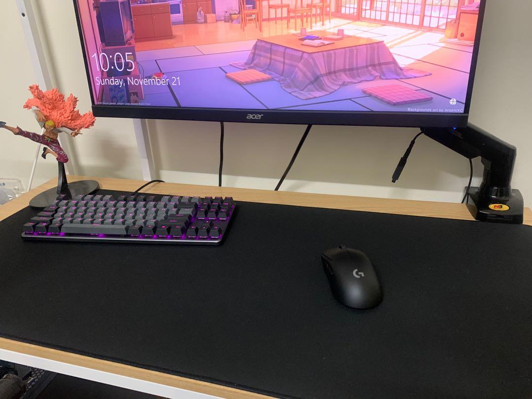 Razer Strider XXL Hybrid Gaming Mousepad, Computers & Tech, Parts &  Accessories, Mouse & Mousepads on Carousell