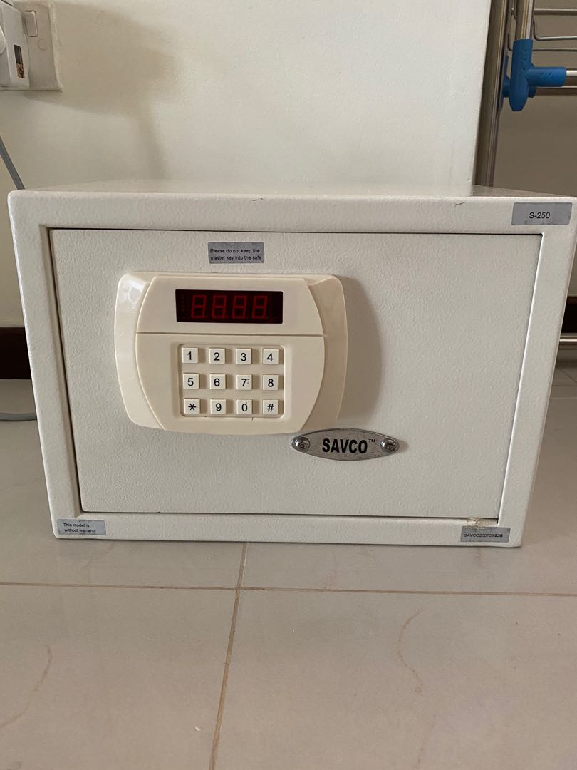 SAVCO safe, Furniture & Home Living, Security & Locks, Safe on Carousell