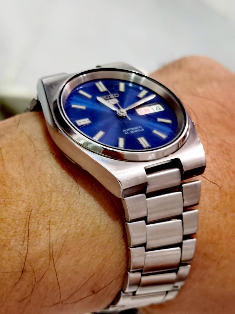 seiko 5 blue dial, Men's Fashion, Watches & Accessories, Watches on  Carousell