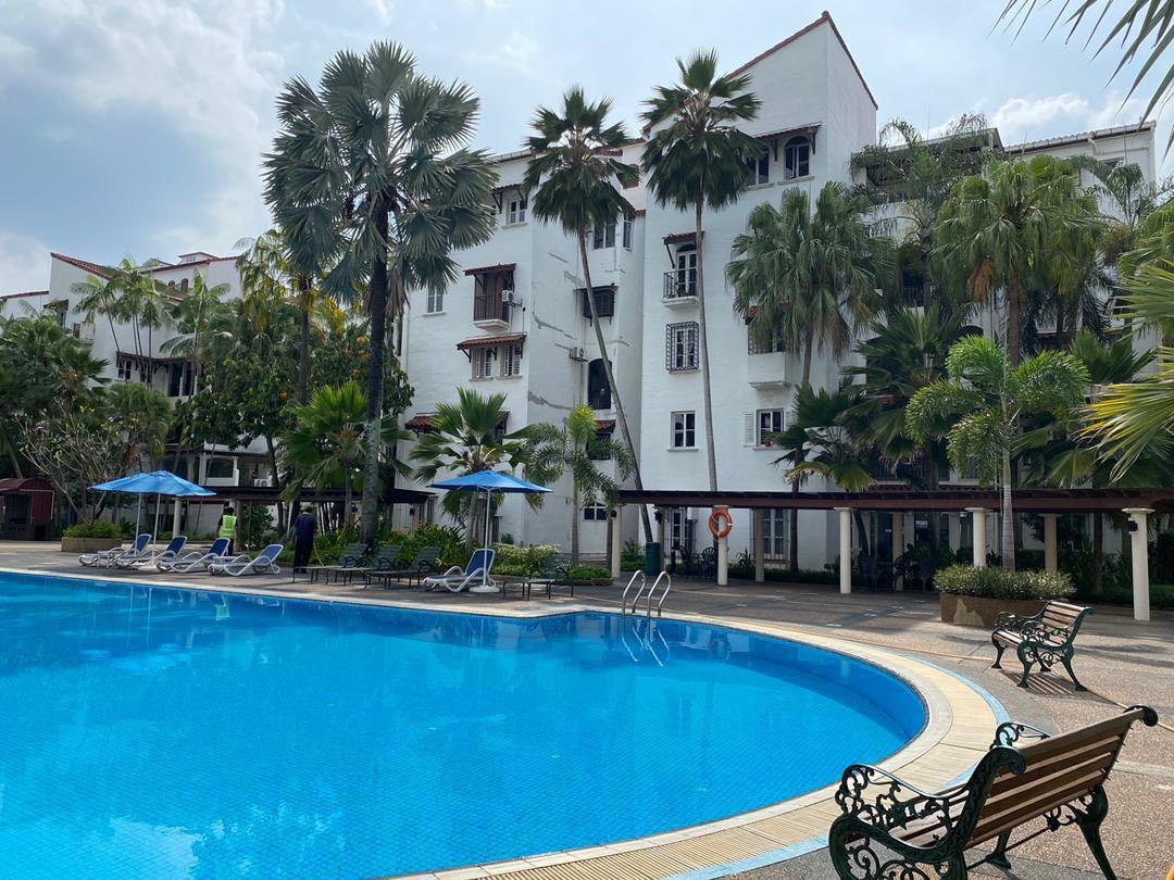 SKYVIEW Master Bedroom Pantai Hillpark Phase 3 for rent, Property, Rentals on Carousell