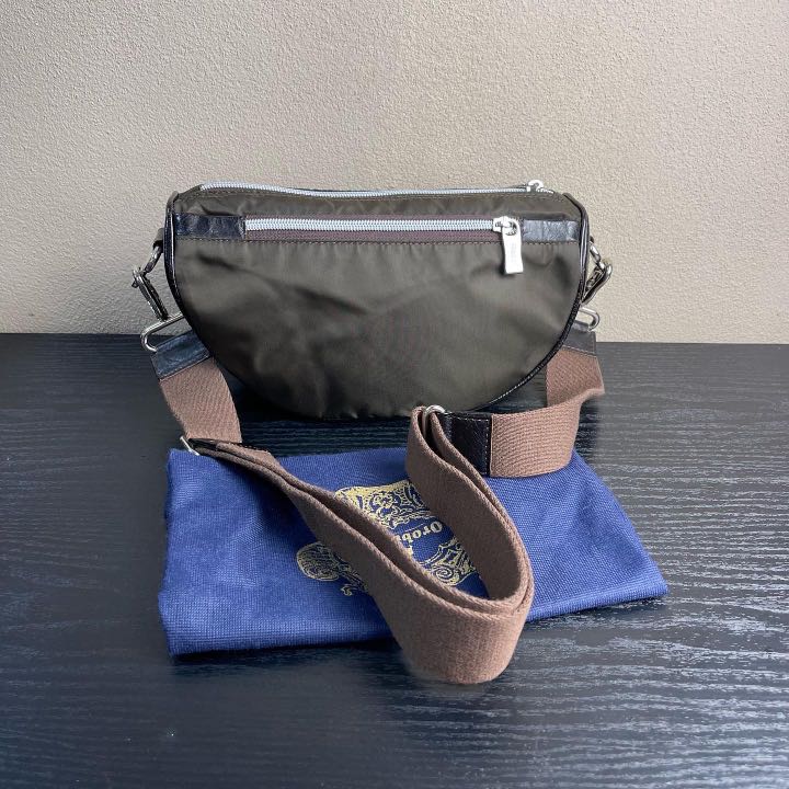 Orobianco best sale sling bag