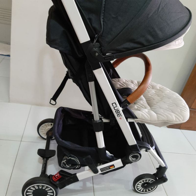 Stroller Preloved Babyelle Bayi Anak Kereta Kursi Goyang