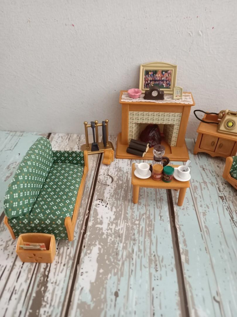 Sylvanian families deluxe shop living room set
