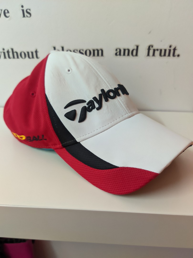 TaylorMade cap, Sports Equipment 