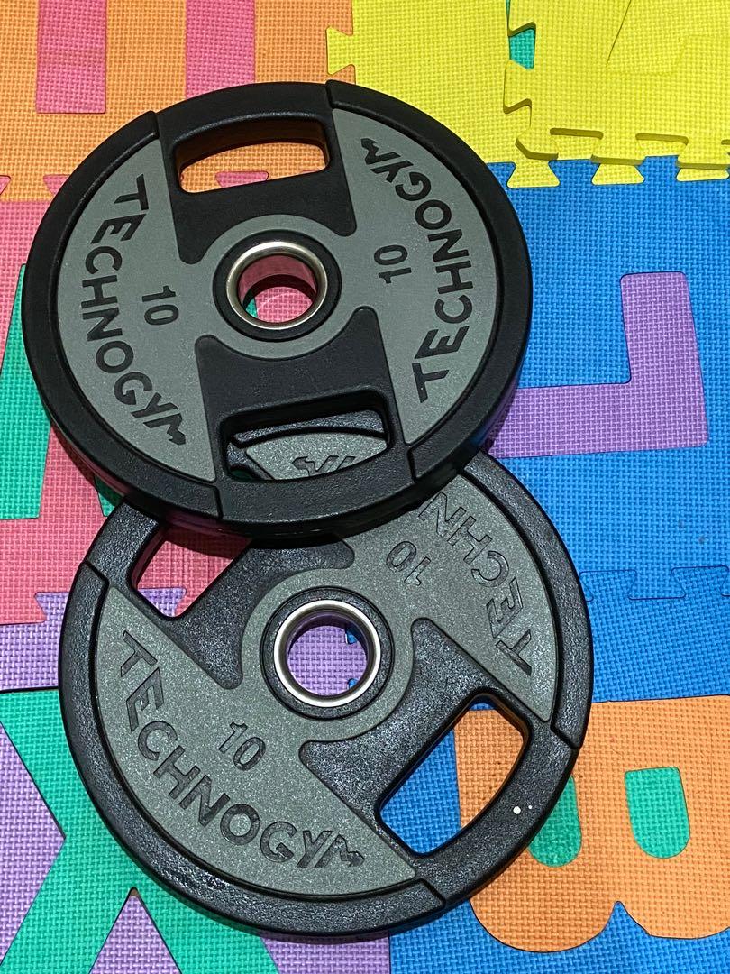 TechnoGym Weight Plates 2x10KG, Sports Equipment, Exercise & Fitness