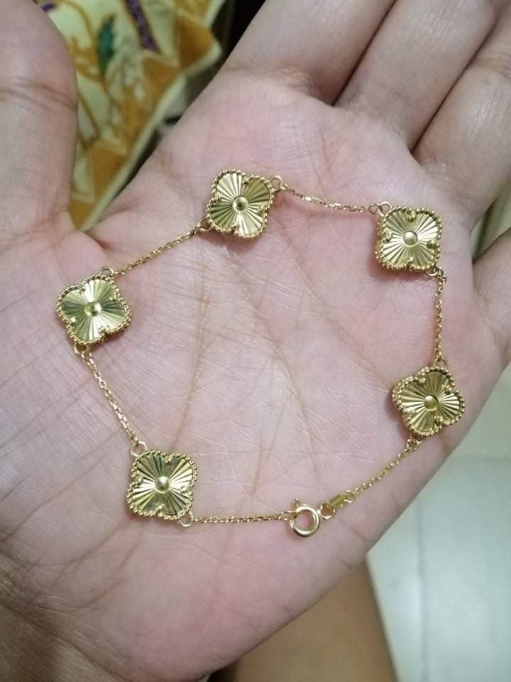 Vca store bracelet gold