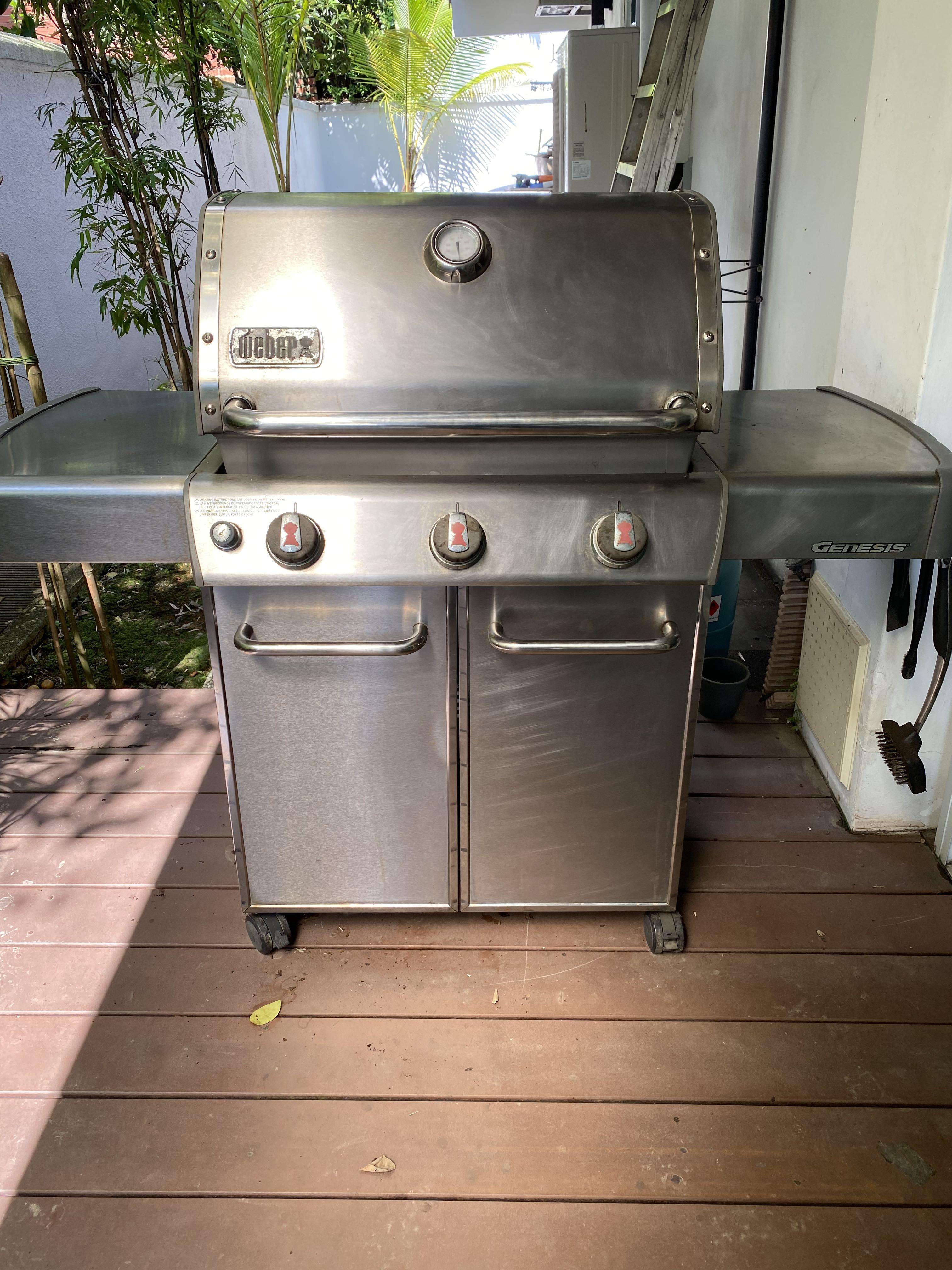 Used weber genesis grill hotsell