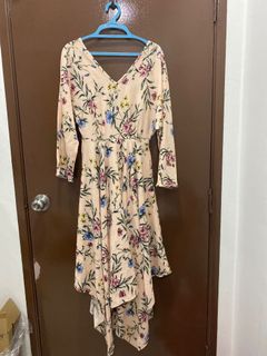 (Category: ) located in . Submitted by sharonlau94 (Listing ID 1127057885, Image 1). Description: .