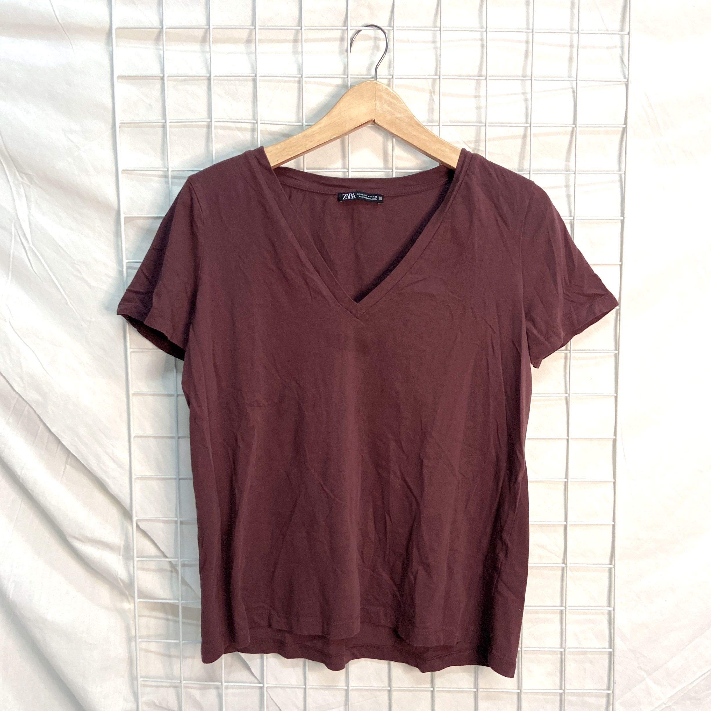 ZARA V NECK TEE, Fesyen Wanita, Pakaian 