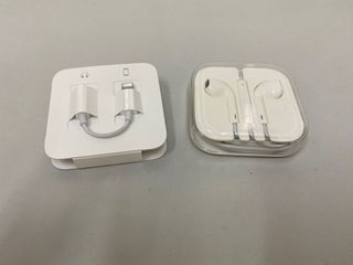 （分類：）位於 。 由 iphonemusic 提交（商品編號 1127228653，圖片 1）。簡介： 。