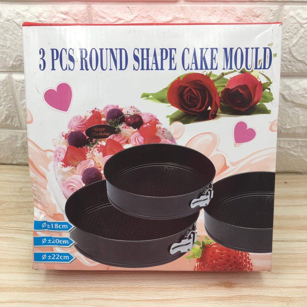 3pcs Non - Stick Cake Molder Bakeware Set - k001 (Category: Bakeware) located in Pasay City. Submitted by meostore (Listing ID 1127209703, Image 1). Description: Note: with slightly scratch and slightly dented item and faded locked..