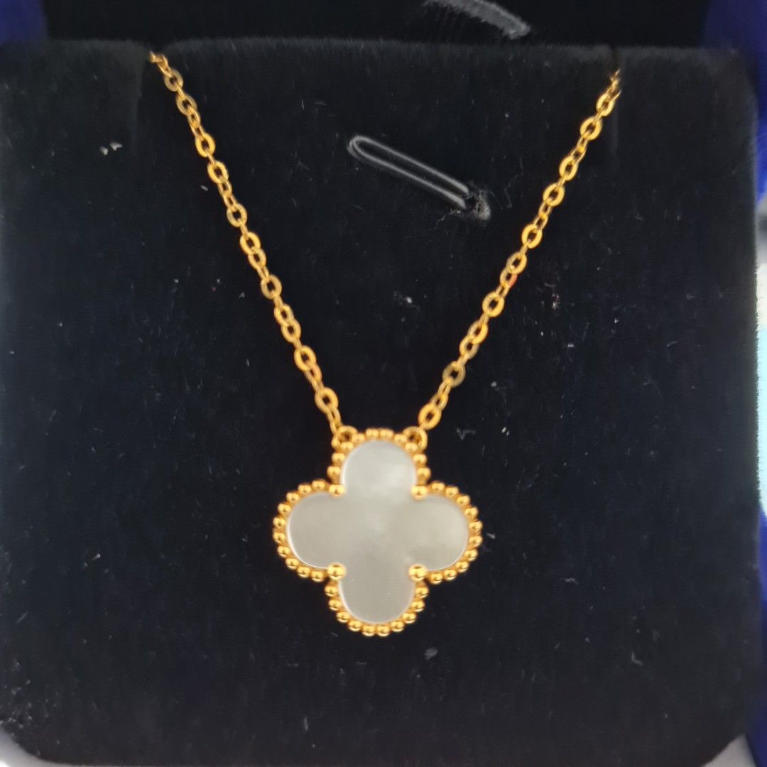 916 22k Gold VCA Clover Necklace Set Women s Fashion Jewelry