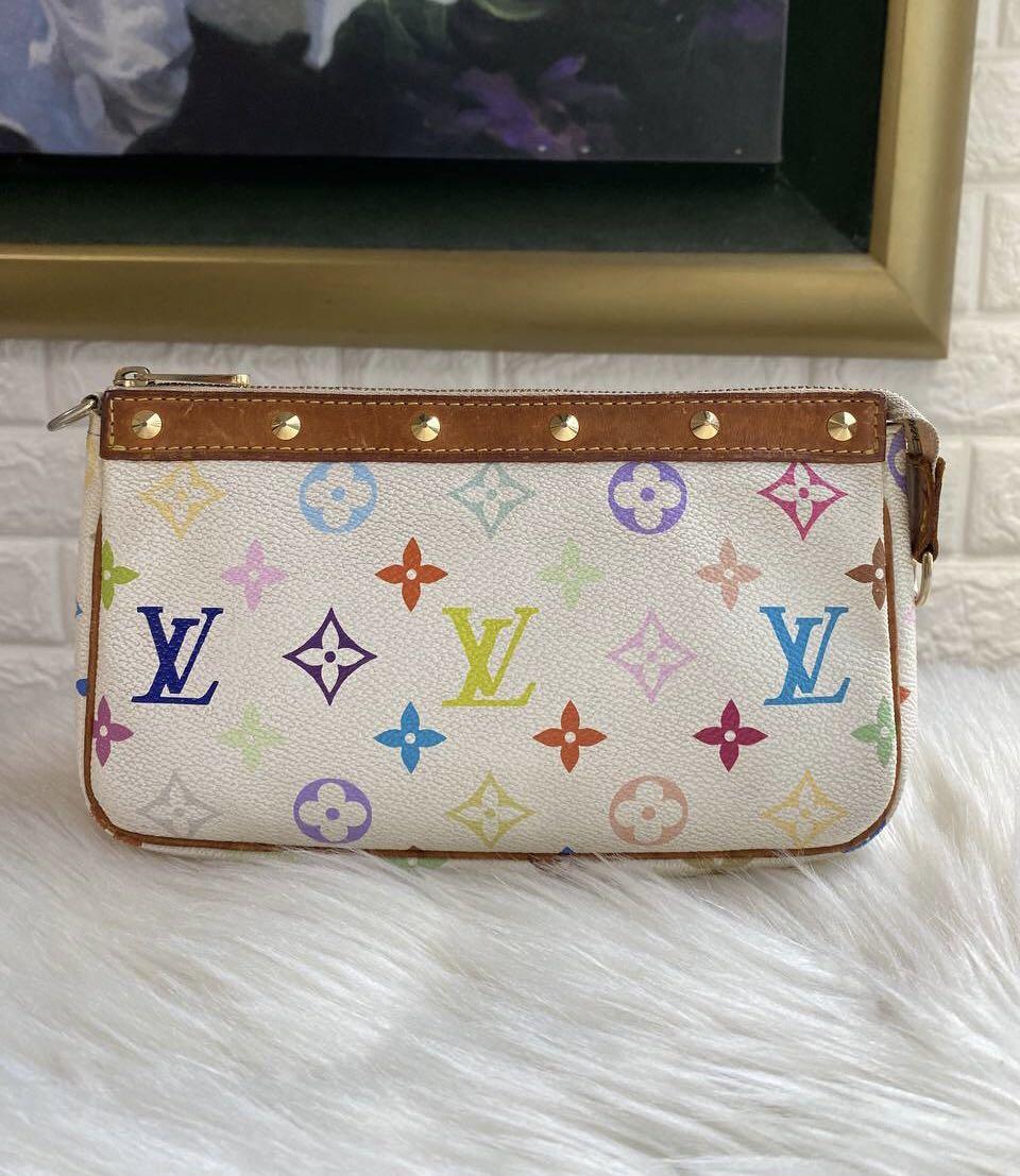 Authentic Louis Vuitton Multicolor Key Cles Pouch (Takashi Murakami),  Luxury, Bags & Wallets on Carousell