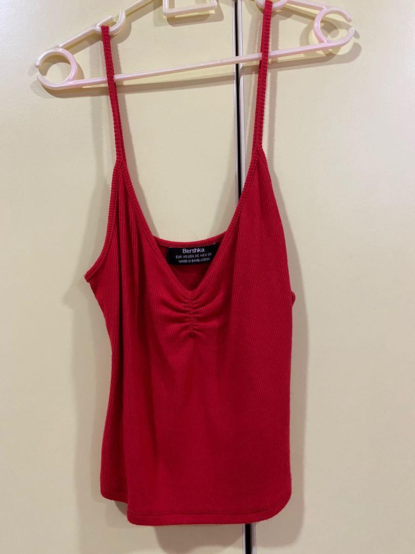 bershka red top, Women's Fashion, Tops, Blouses on Carousell