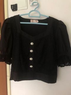 (Category: ) located in . Submitted by oliviacst (Listing ID 1127232365, Image 1). Description: .