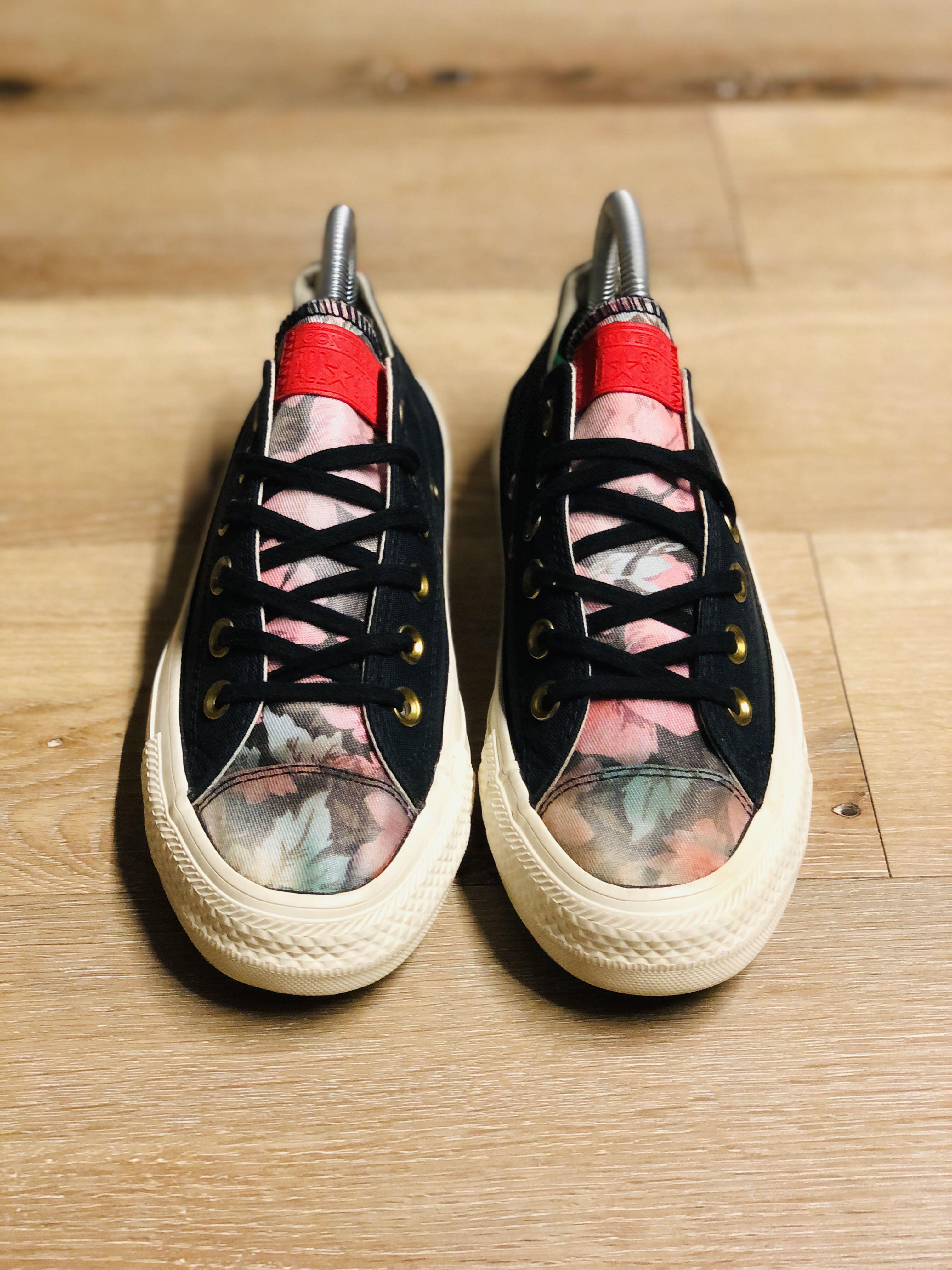 Converse Chuck Taylor Floral Parkway Women s Fashion Footwear