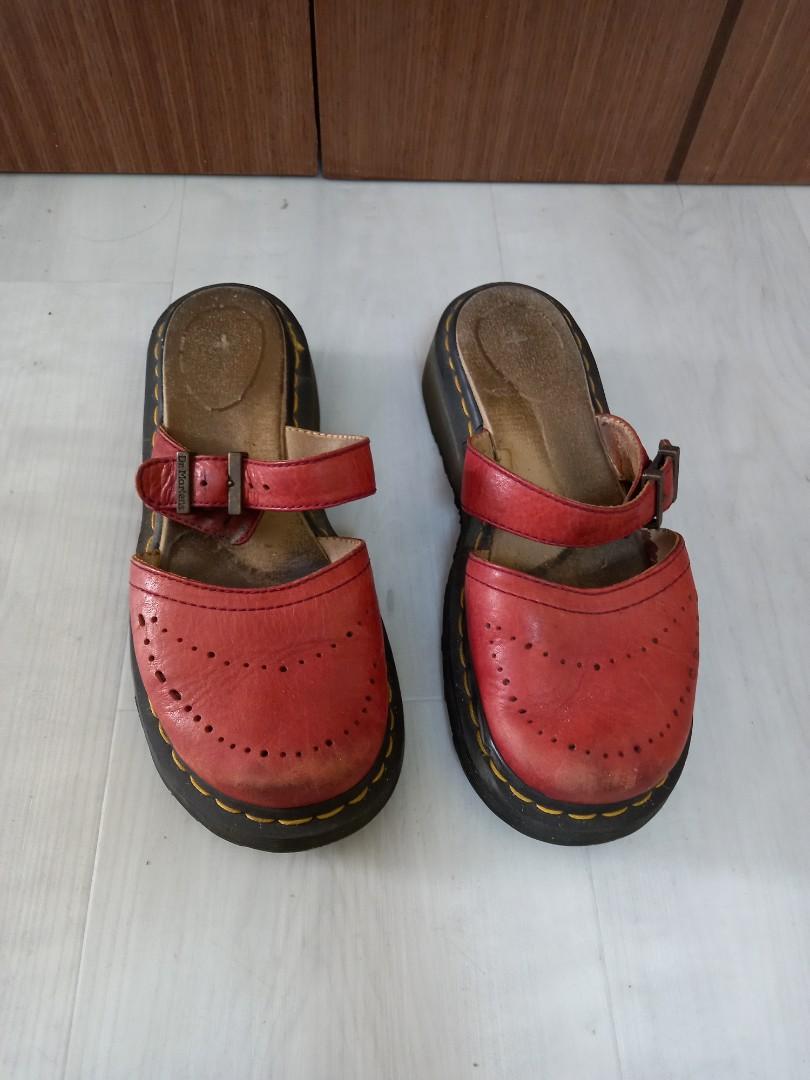 Red mary new arrivals jane doc martens