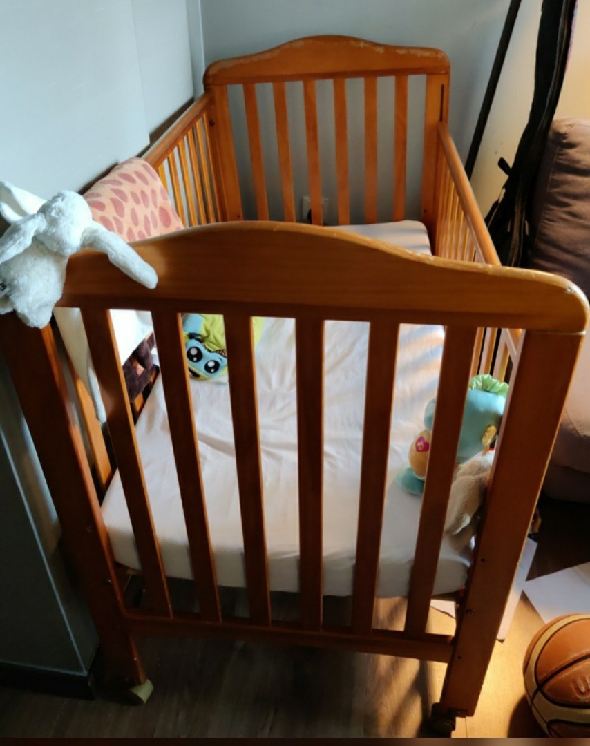 FREE baby cot with mattress, Babies & Kids, Baby Nursery & Kids ...