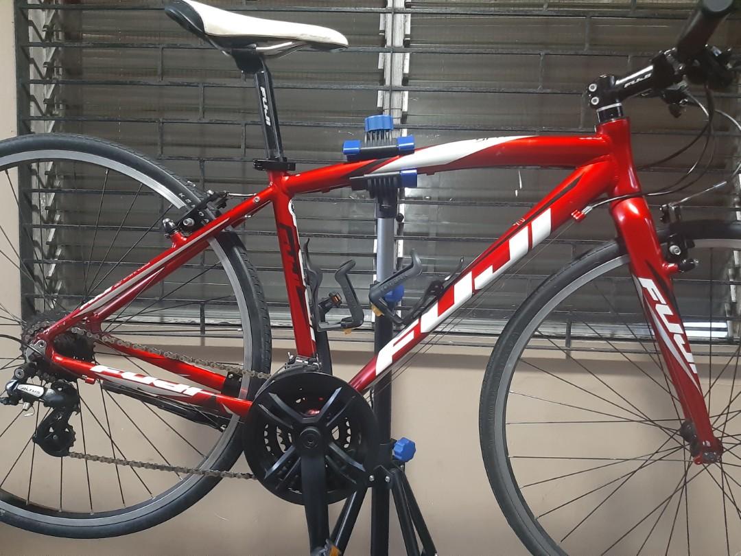 自転車 赤 クロスバイク FUJI SPARROW サイズM - 自転車
