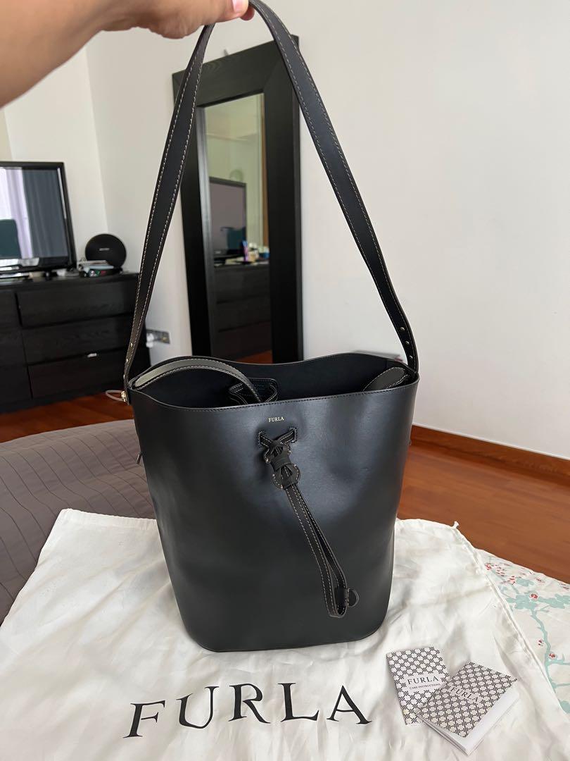 Furla black on sale bucket bag