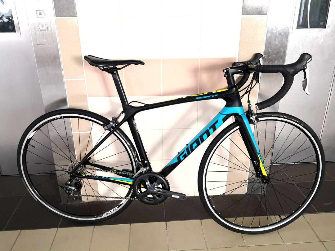 giant adv 3, full carbon road bike 