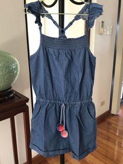 (Category: ) located in . Submitted by isabelwears (Listing ID 1127276882, Image 1). Description: .