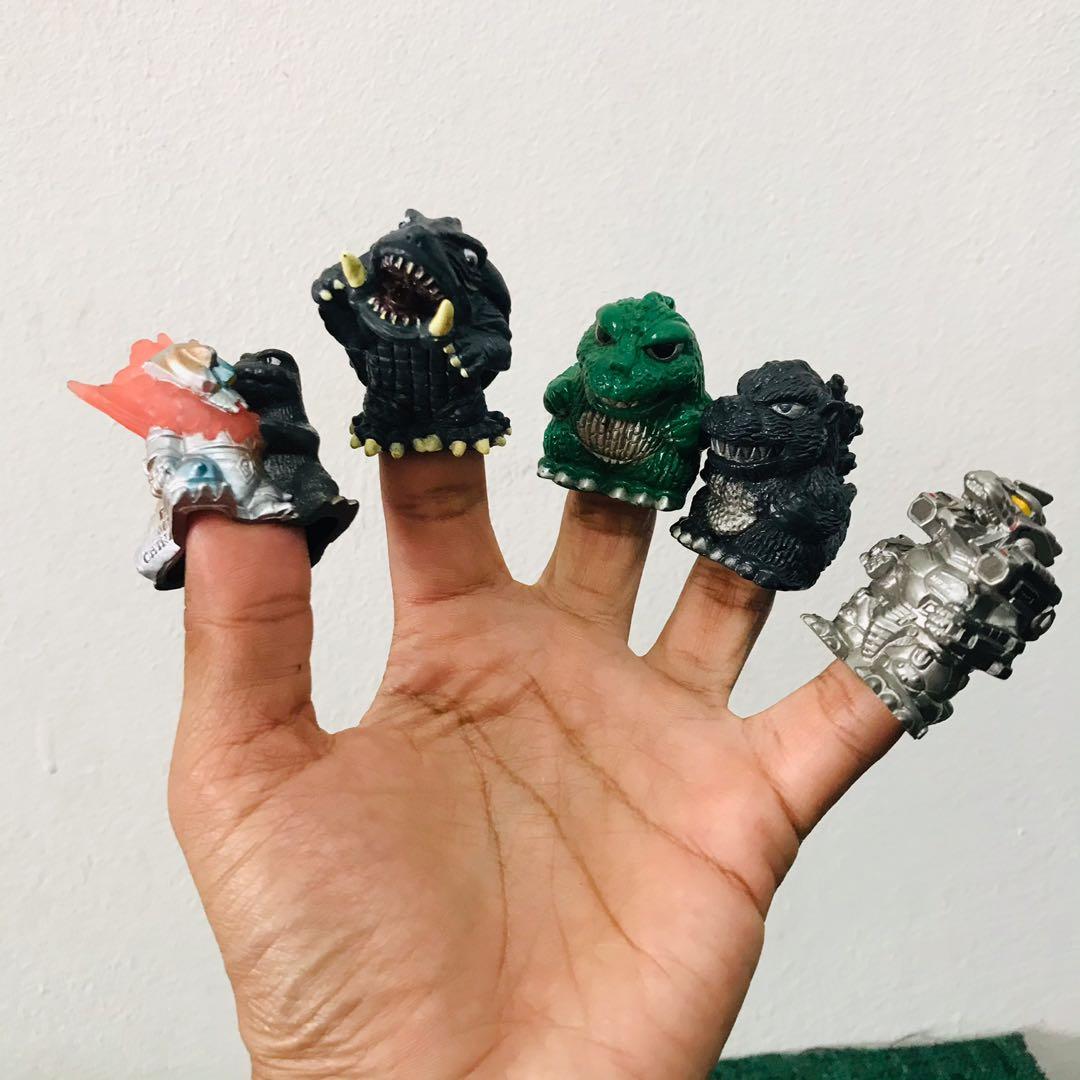 Godzilla Finger Puppet Sofubi