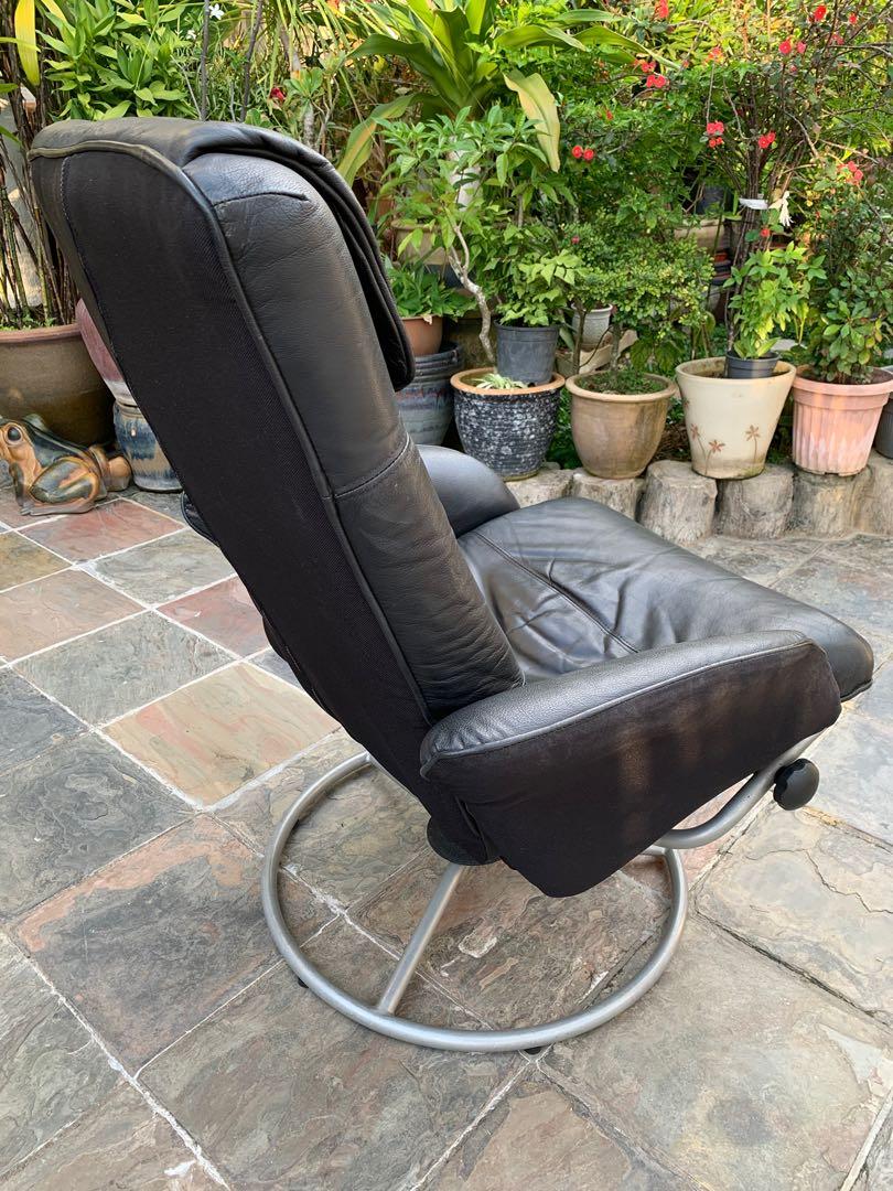 Ikea Malung Swivel Armchair: A Cozy and Versatile Addition to Your Home