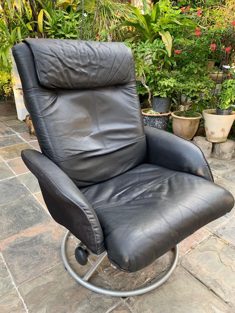 Ikea leather swivel online recliner chair