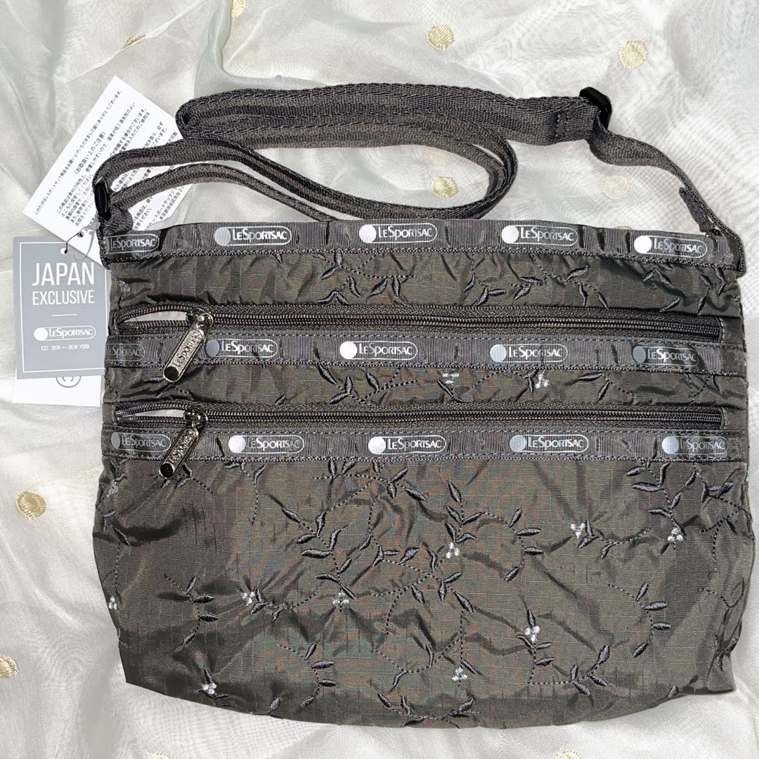 Japan Exclusive LeSportsac Embroidered Quinn Bag, Women's Fashion, Bags