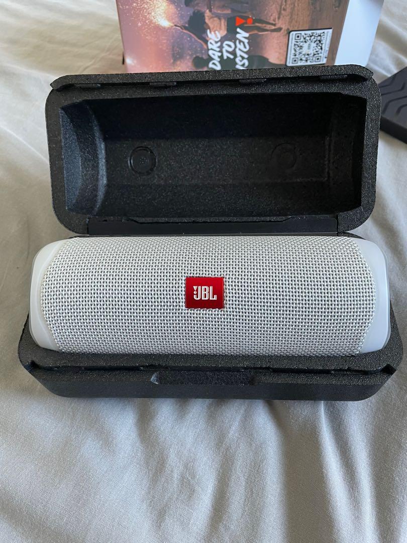 Jbl flip 5 2025 white
