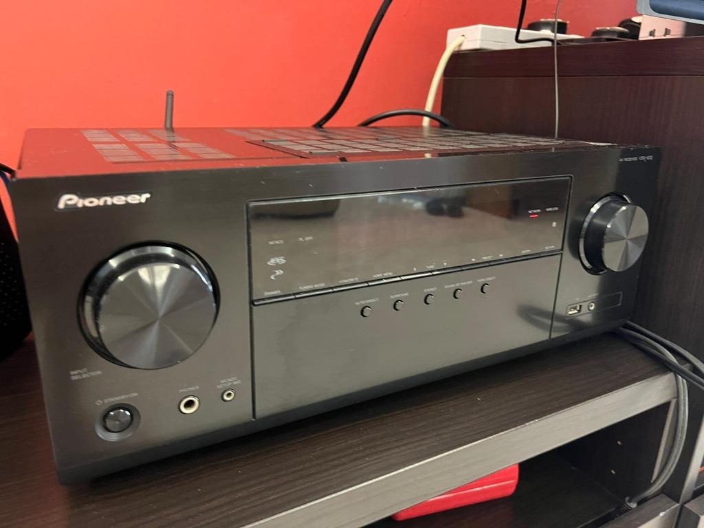 JBL Studio 530 5.1 Speakers Cherry with Pioneer Amplifier, Audio