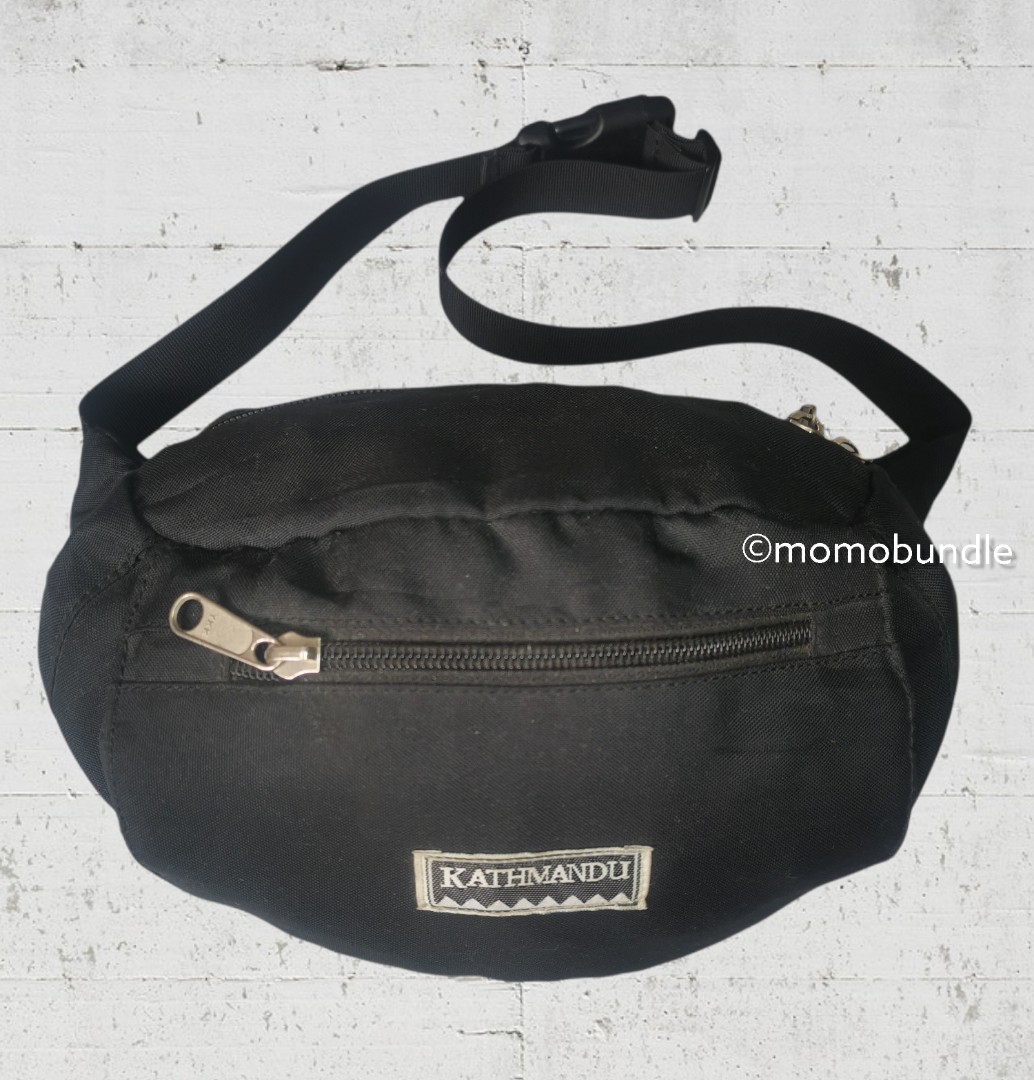Kathmandu waist bag 🏔️, Men's Fashion 