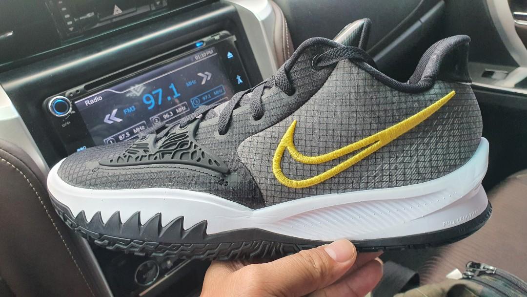 Kyrie low black and gold new arrivals