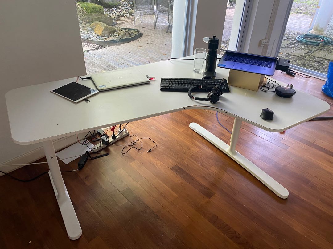 Ikea bekant sales desk 18222