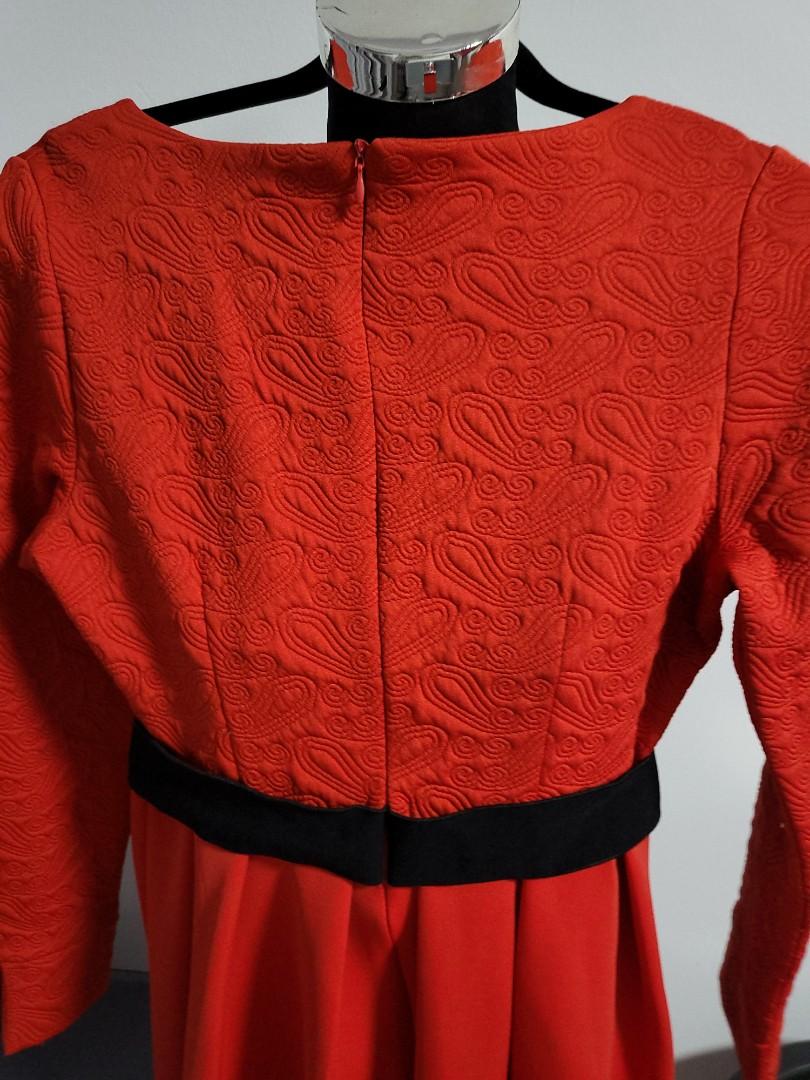 Red long sales sleeve dress