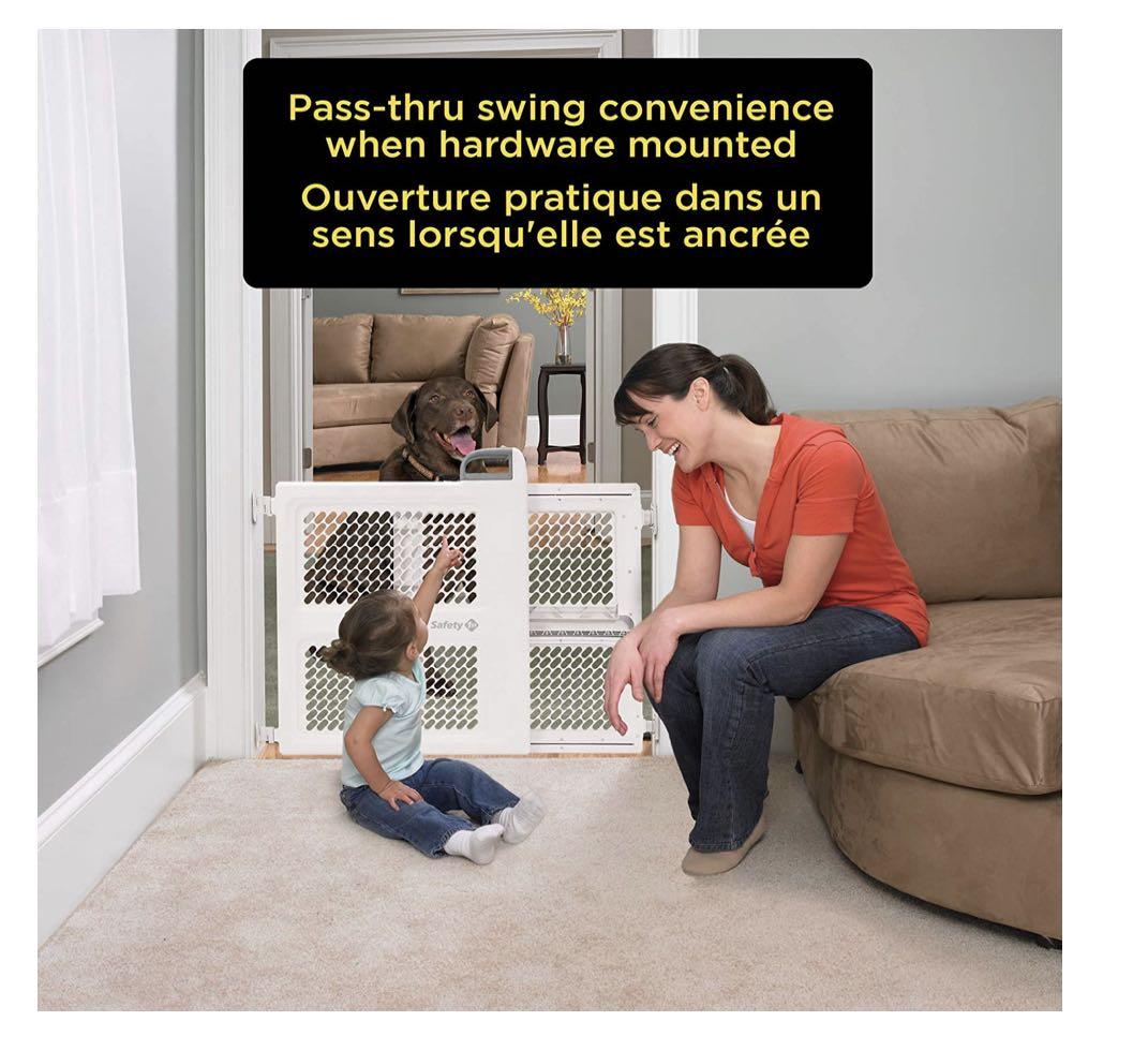 Safety First Lift Lock Swing DualMode Gate, Babies & Kids, Baby