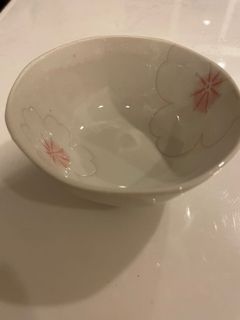 (Category: ) located in . Submitted by emiri.ish2 (Listing ID 1127264392, Image 1). Description: .