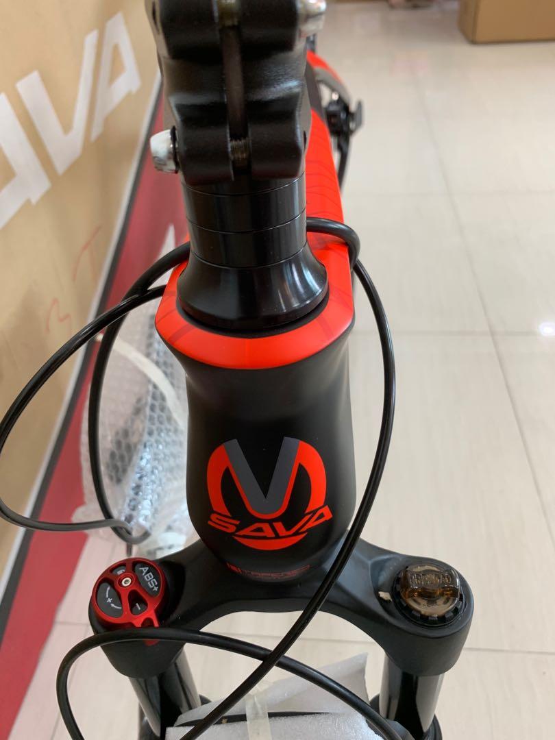 SAVA DECK 2.0 Carbon Frame Mountain Bike, Sports Equipment, Bicycles