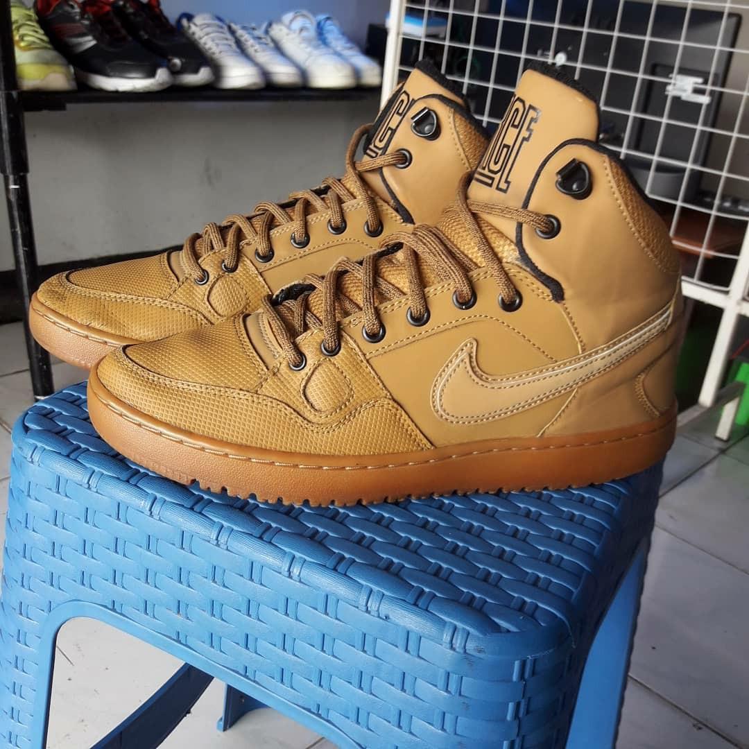 nike air force mid winter