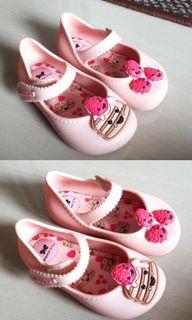 Sepatu Zaxy USA 7 Pink Berry
