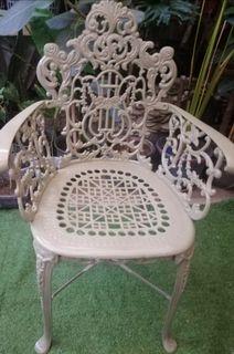 Spanish garden table and chair /set