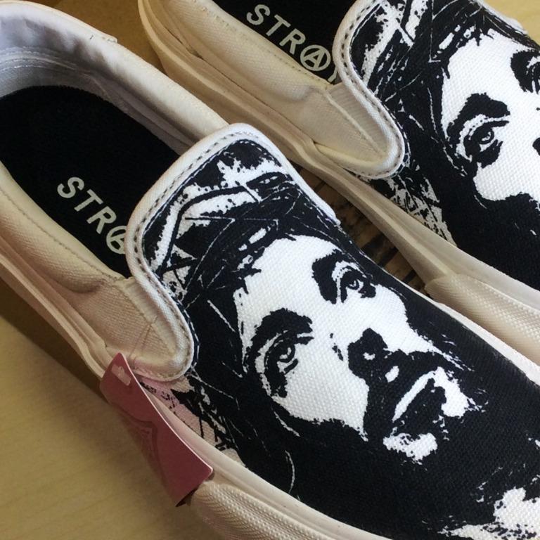 STRAYE FOOTWEAR "JESUS CHRIST" VENTURA WHITE SLIPS, Men's Fashion