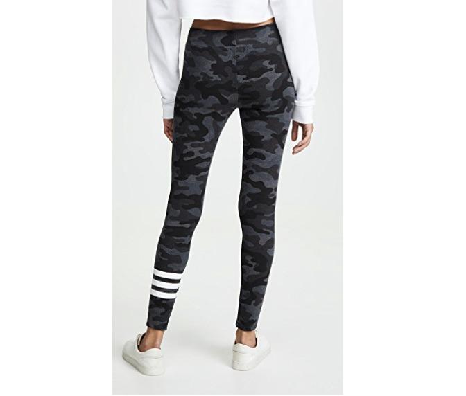 Sundry sale camo leggings