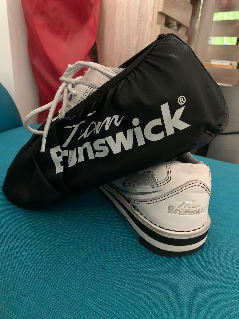 Team brunswick cheap bowling shoes