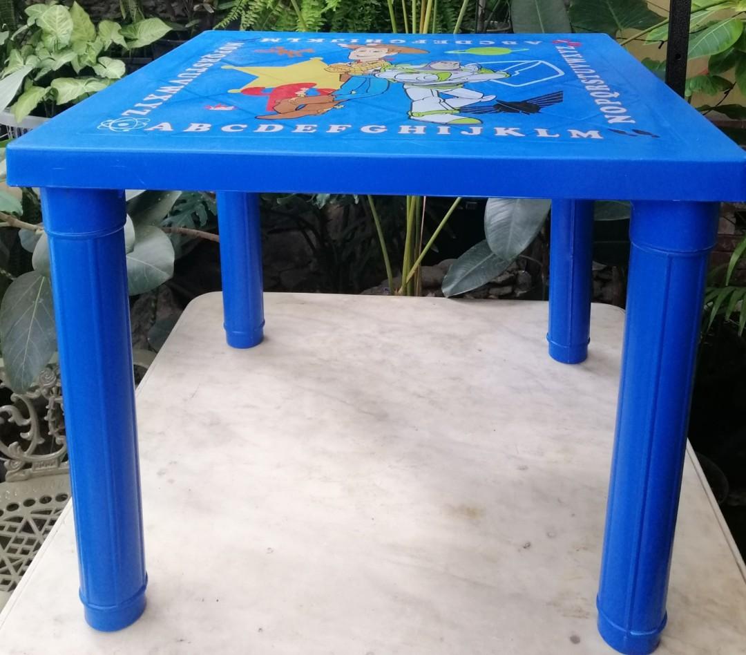 Uratex kiddie best sale table chair